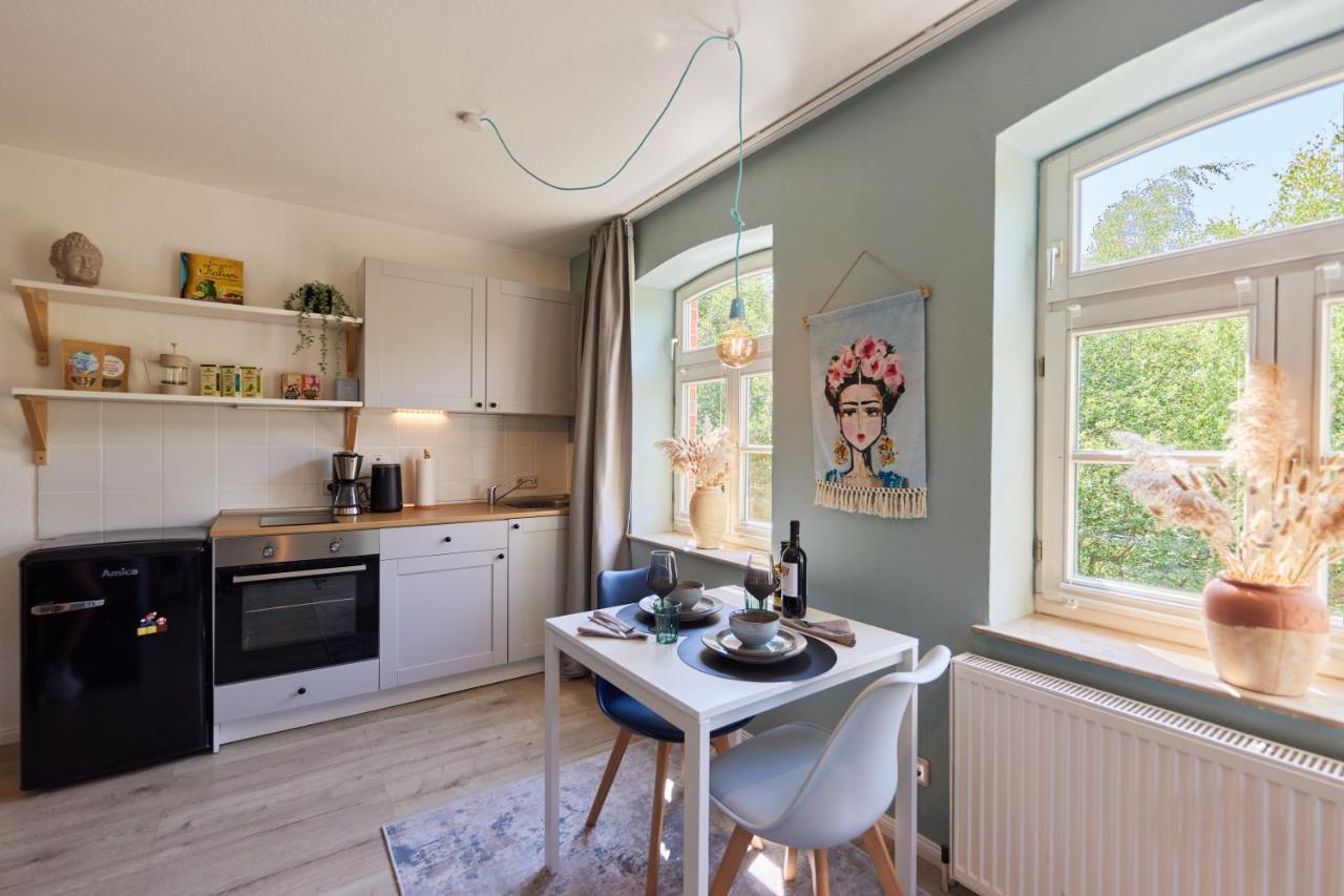 Kvartier2 In Top-lage, 5 Min Zur Bali-therme Und Gop, Hdz, Arbeitsplatz, Boxspringbett Apartment *
